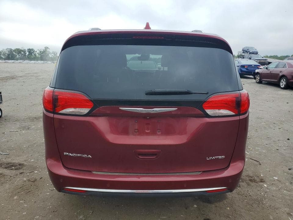 2017 CHRYSLER PACIFICA LIMITED 6
