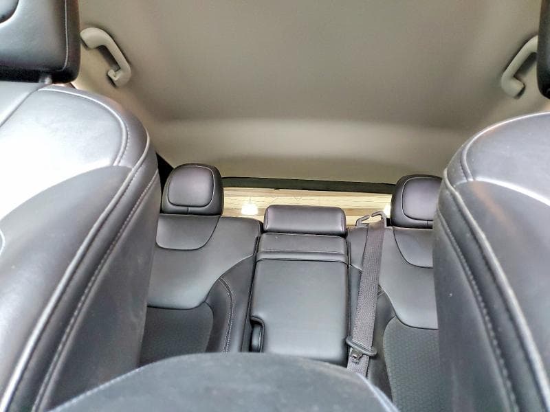 2019 JEEP CHEROKEE LATITUDE PLUS 10