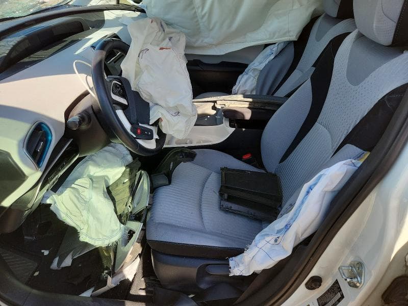 2018 TOYOTA PRIUS THREE 7