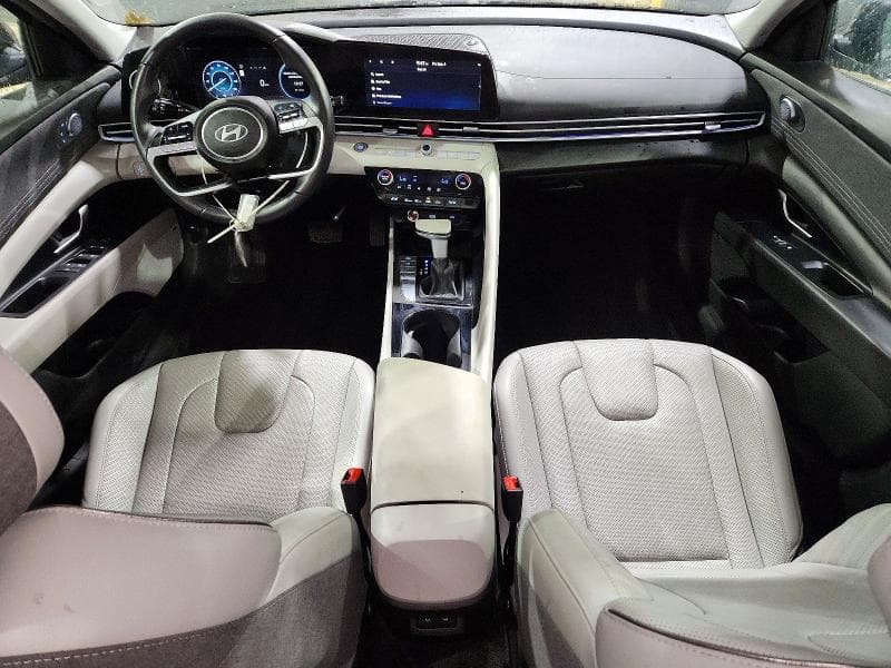2025 HYUNDAI ELANTRA LIMITED 8