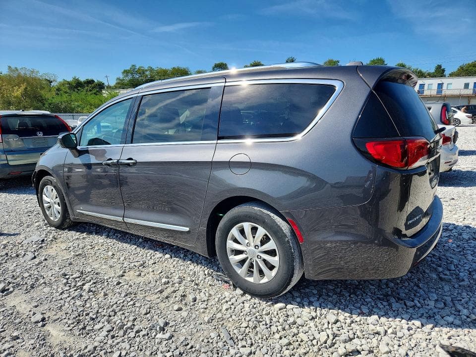 2018 CHRYSLER PACIFICA TOURING L PLUS 2