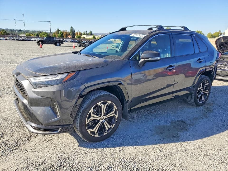 2025 TOYOTA RAV4 XSE