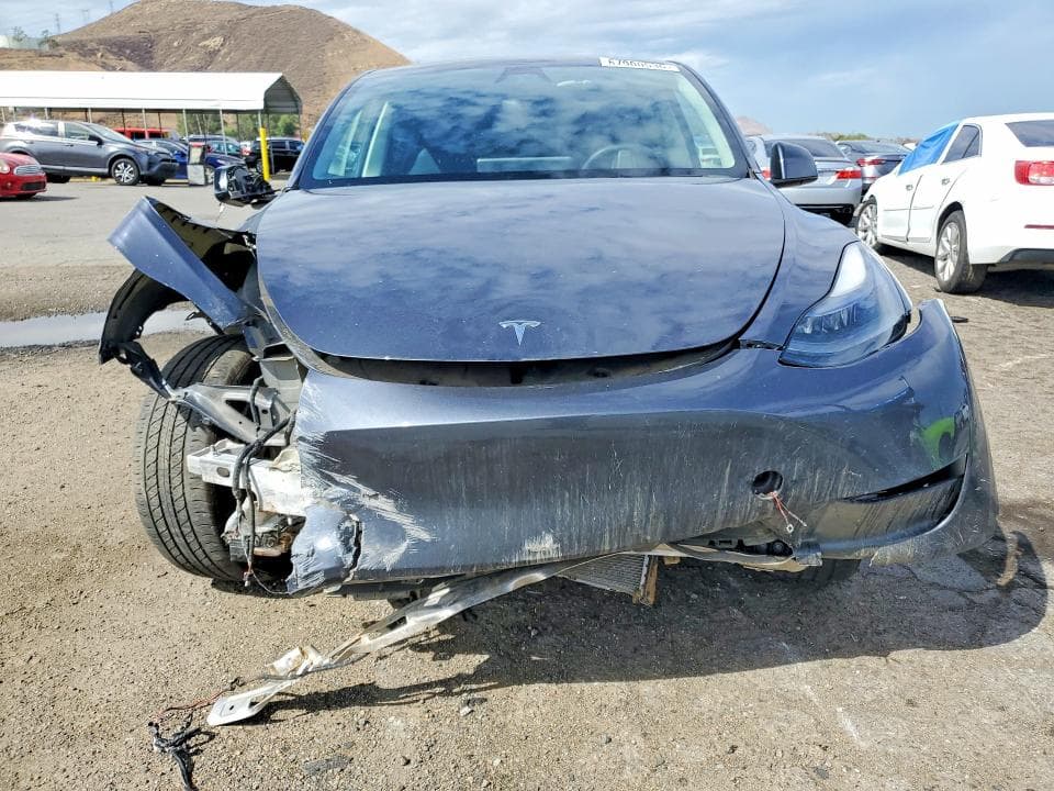2023 TESLA MODEL Y 5