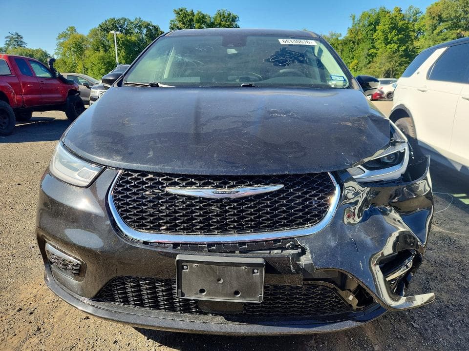 2023 CHRYSLER PACIFICA TOURING L 5