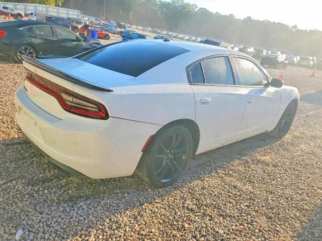 2018 DODGE CHARGER SXT 3