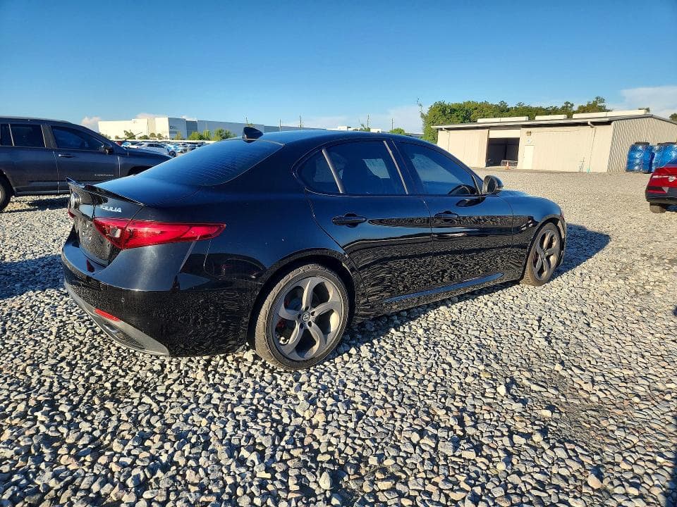 2017 ALFA ROMEO GIULIA 3