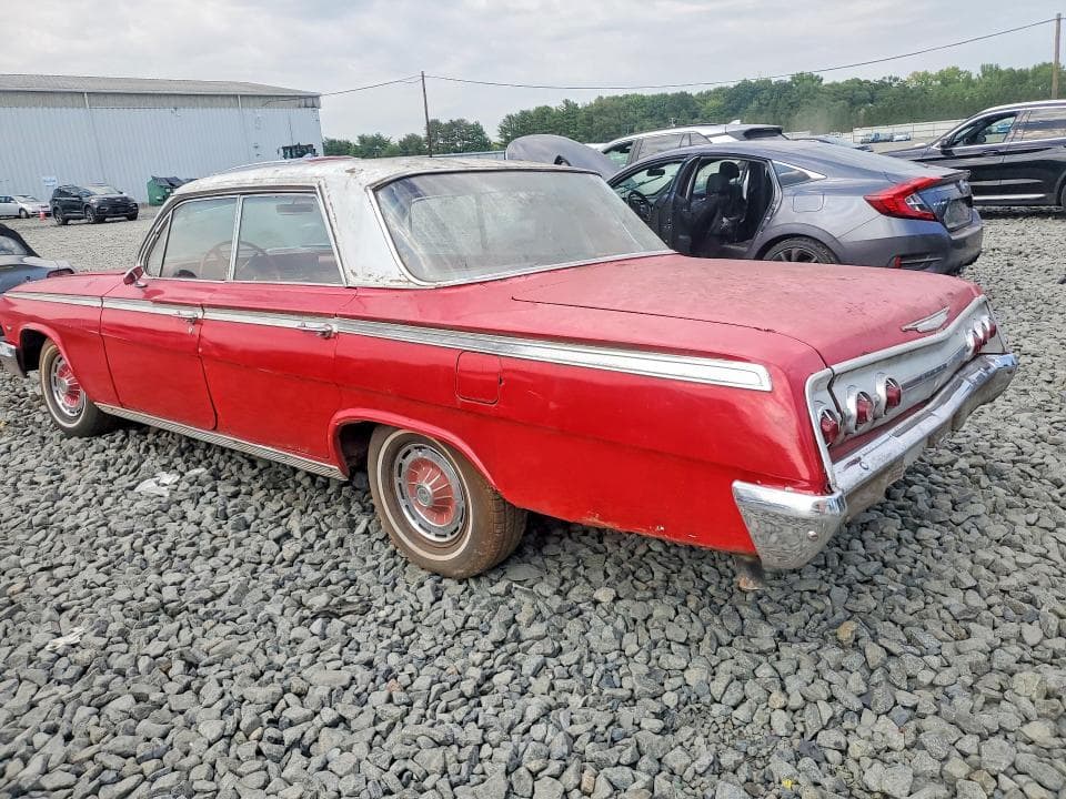 1962 CHEVROLET IMPALA 2