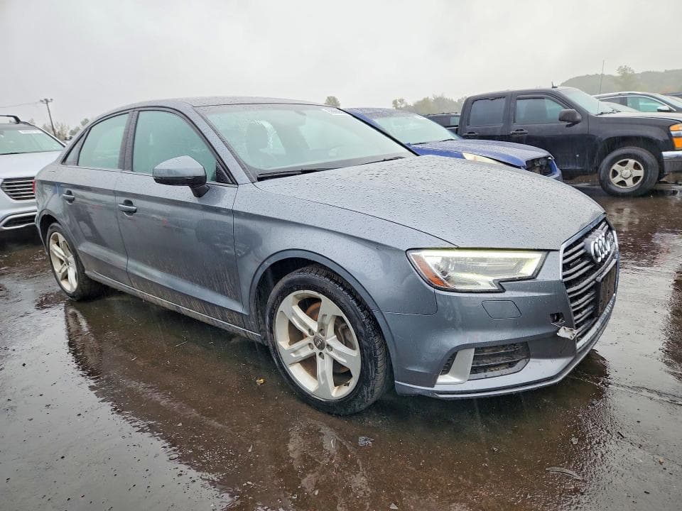 2017 AUDI A3 PREMIUM 4