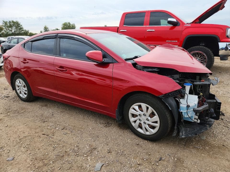 2020 HYUNDAI ELANTRA SE 4