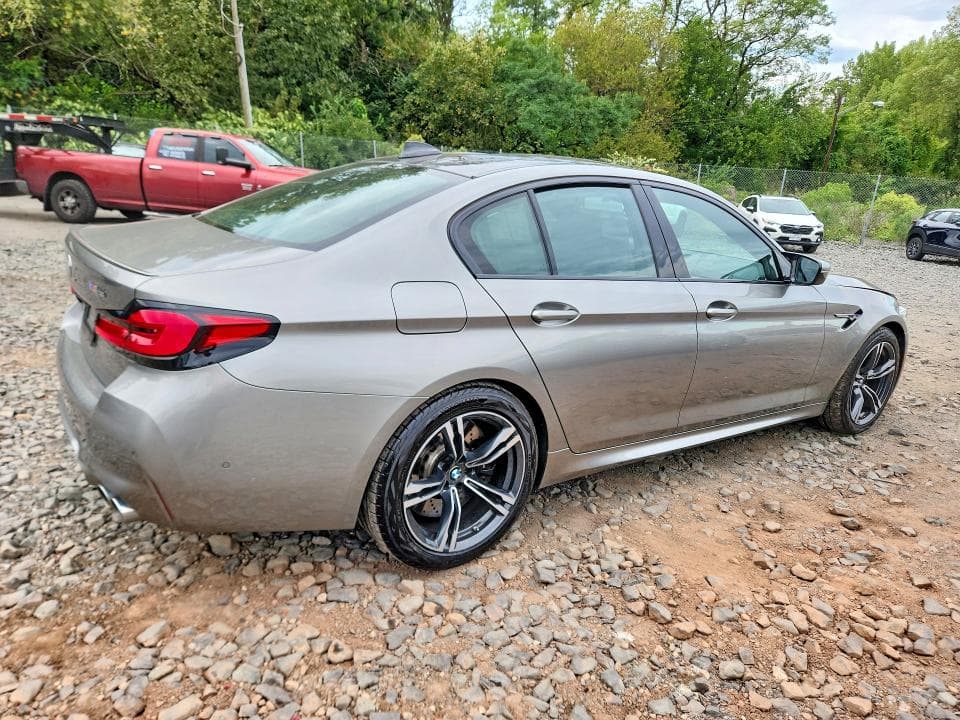 2023 BMW M5 3