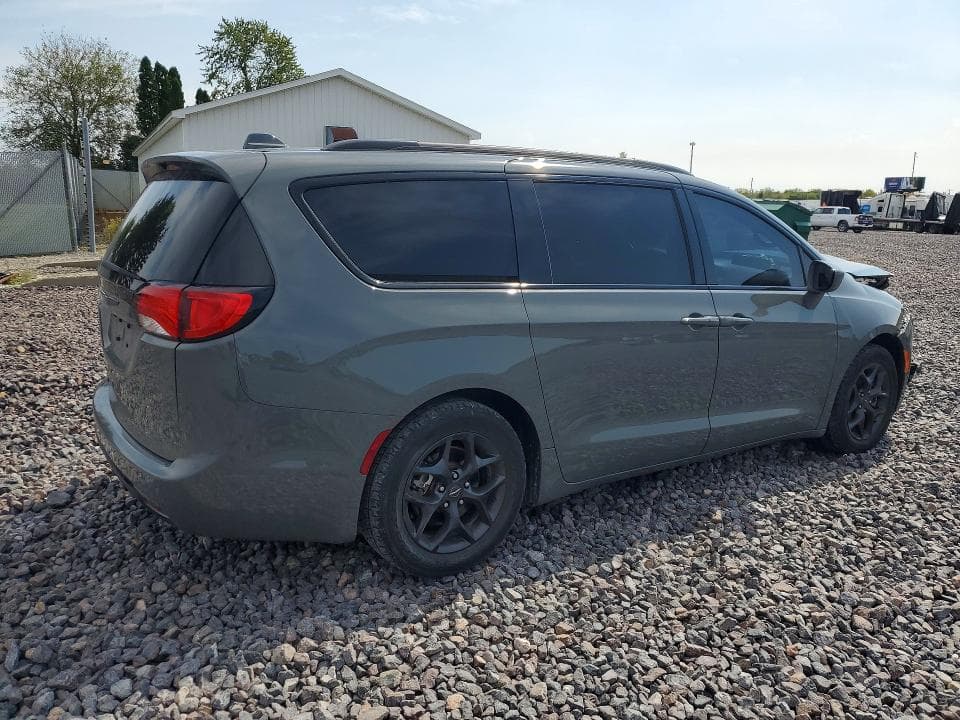 2020 CHRYSLER PACIFICA TOURING L PLUS 3