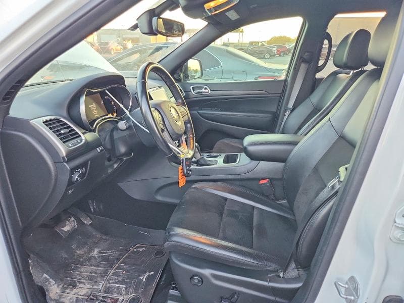 2020 JEEP GRAND CHEROKEE LAREDO 7