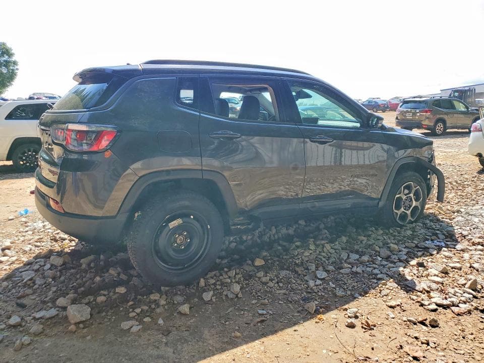 2022 JEEP COMPASS TRAILHAWK 3