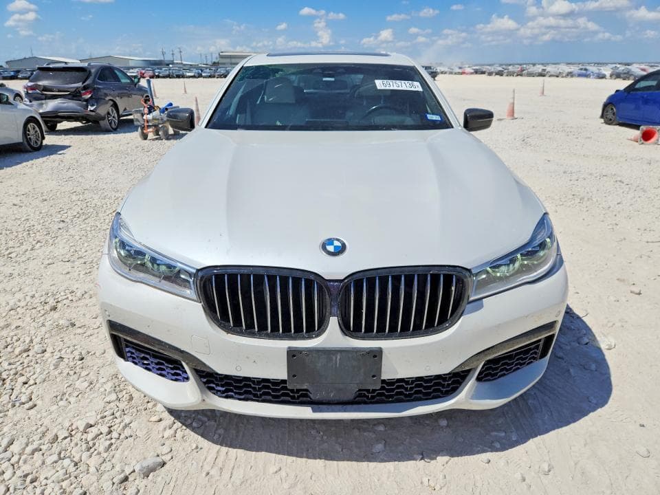 2018 BMW 750 I 5