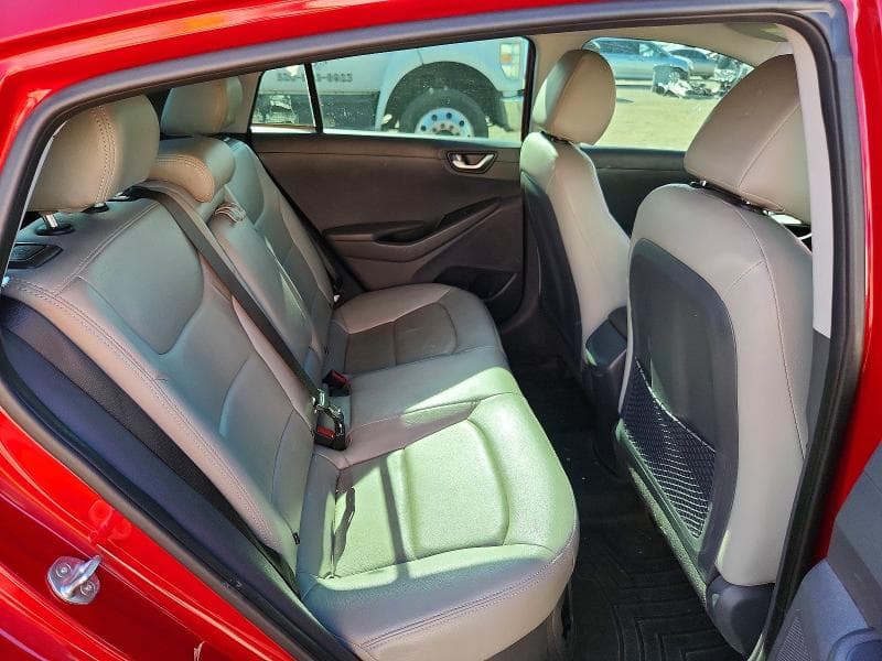 2019 HYUNDAI IONIQ SEL 10