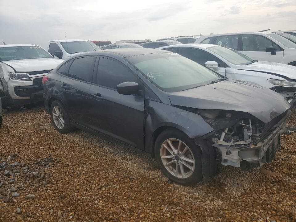 2018 FORD FOCUS SE 4