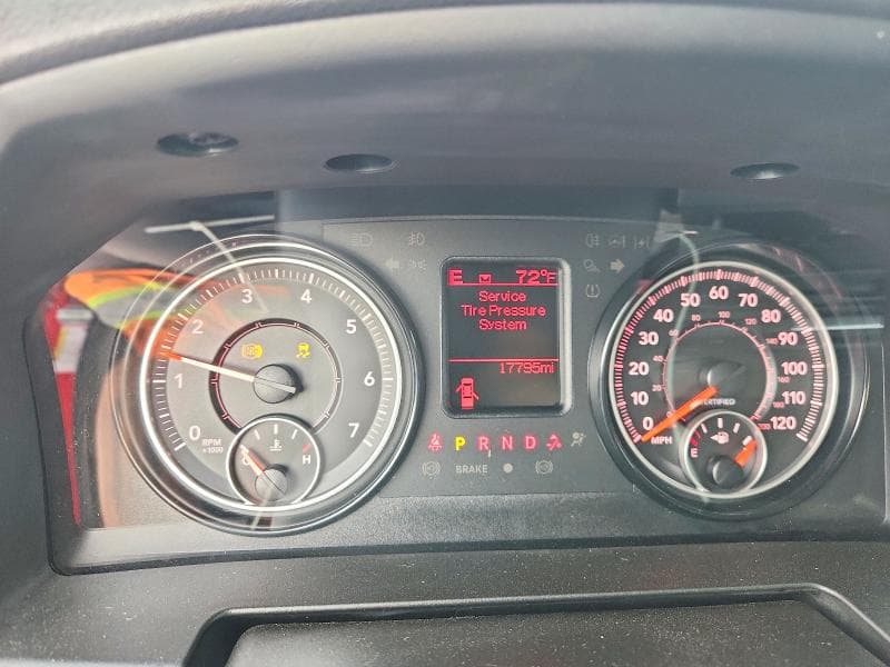 2022 RAM 1500 CLASSIC SSV 9