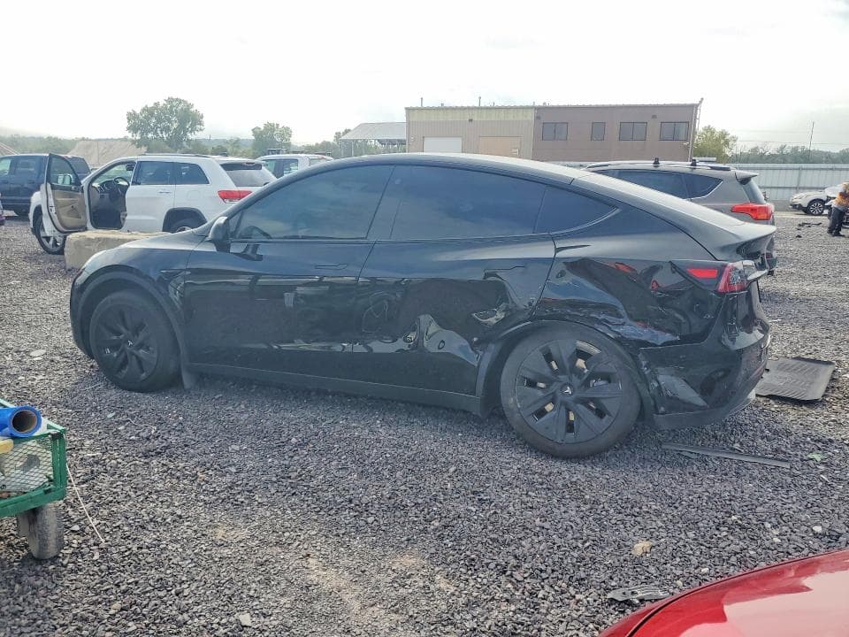 2023 TESLA MODEL Y 2