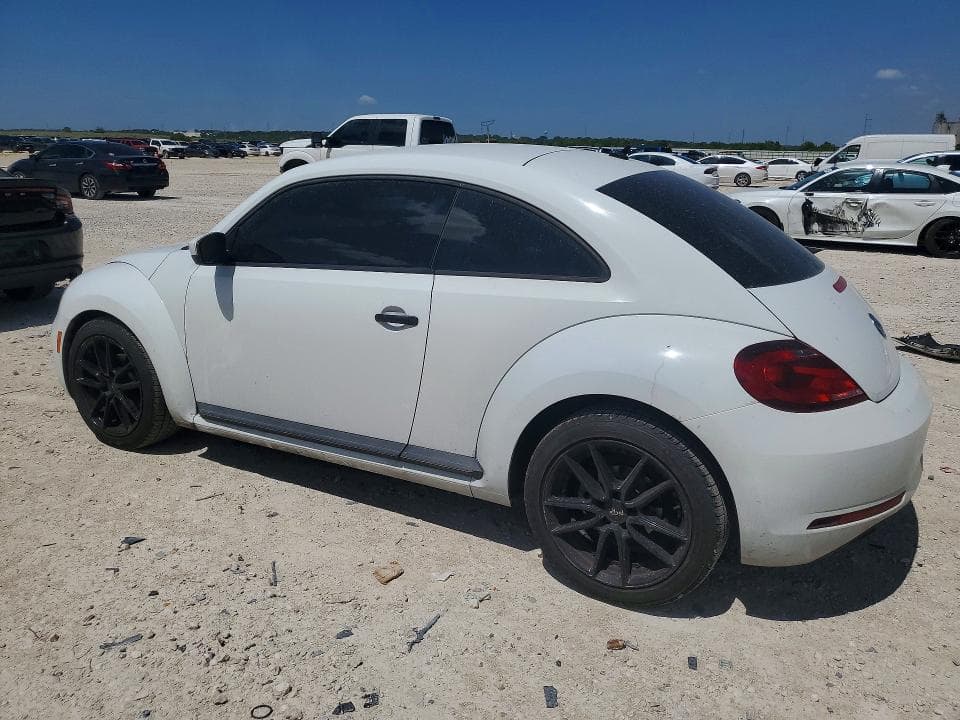 2017 VOLKSWAGEN BEETLE 2