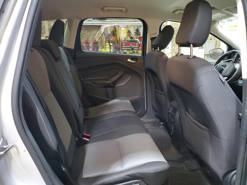 2018 FORD ESCAPE SE 10