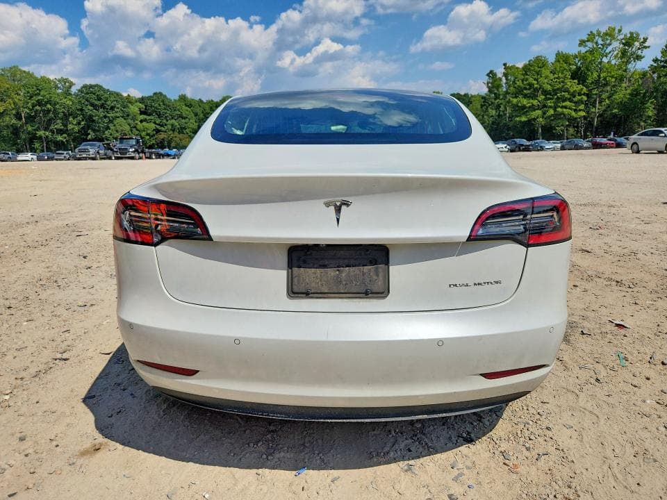 2020 TESLA MODEL 3 6