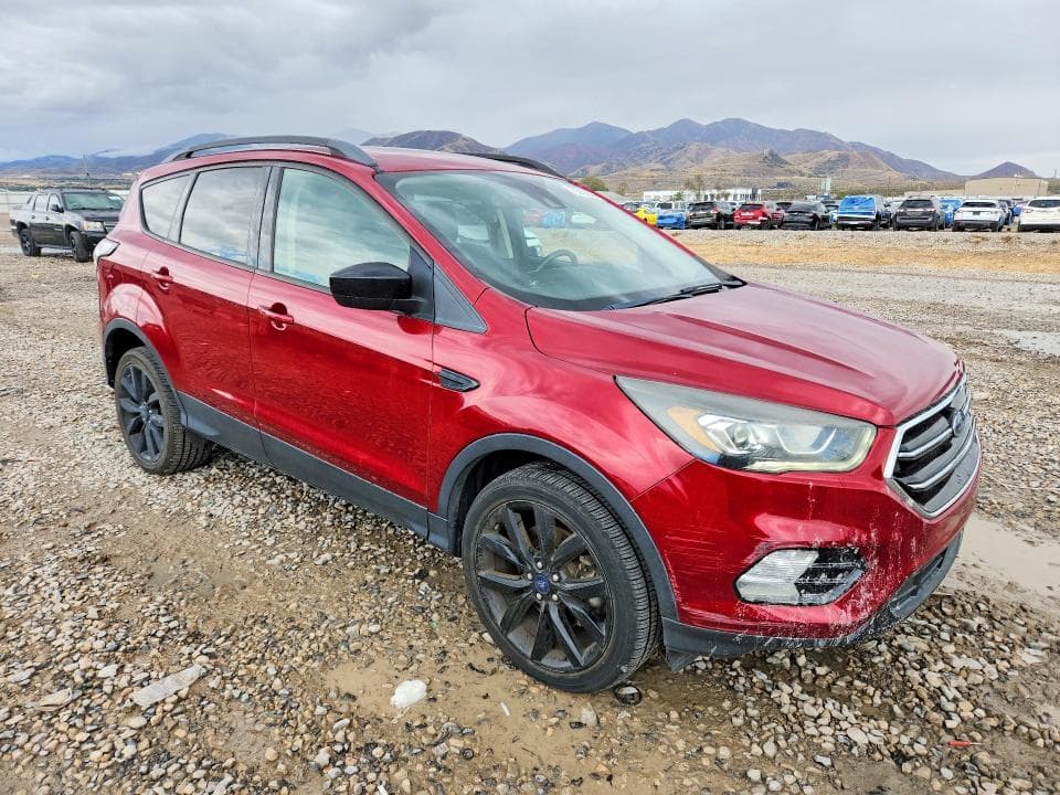 2018 FORD ESCAPE SE 4