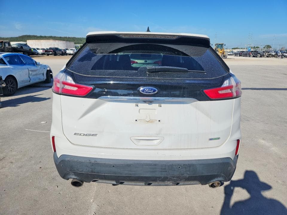 2020 FORD EDGE SE 6