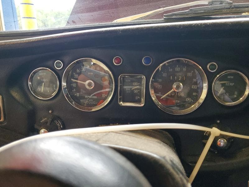 1972 MG MGB 9