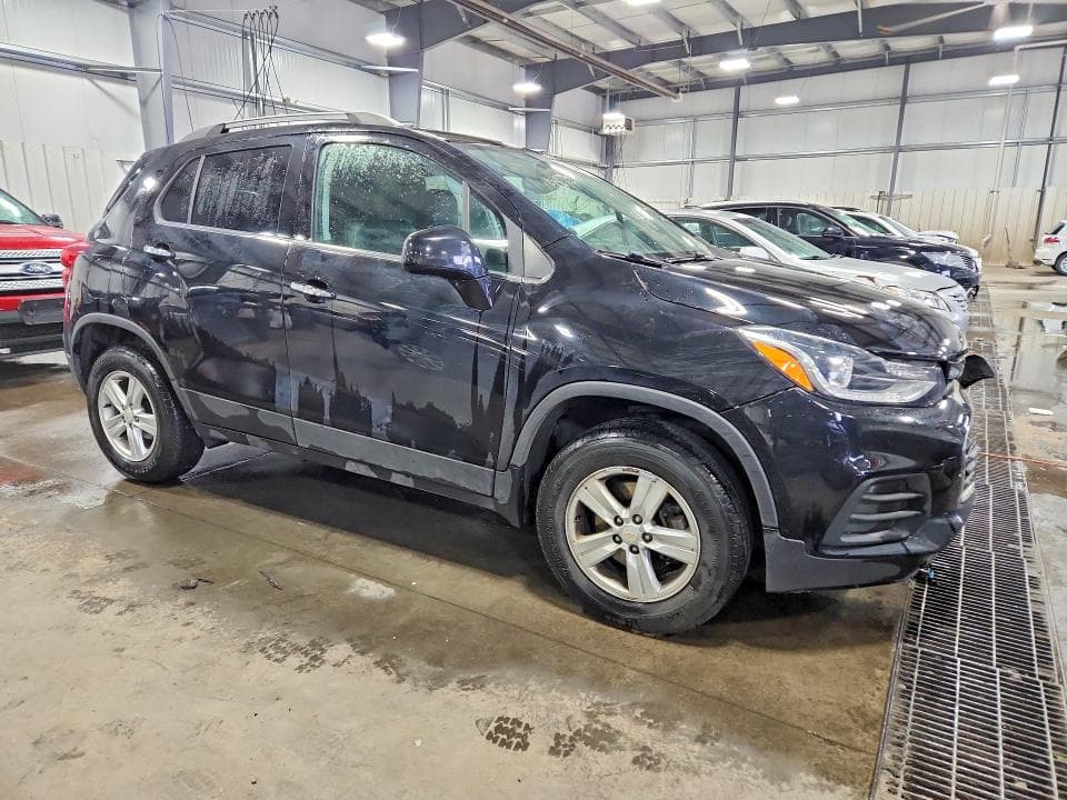 2019 CHEVROLET TRAX 1LT 4