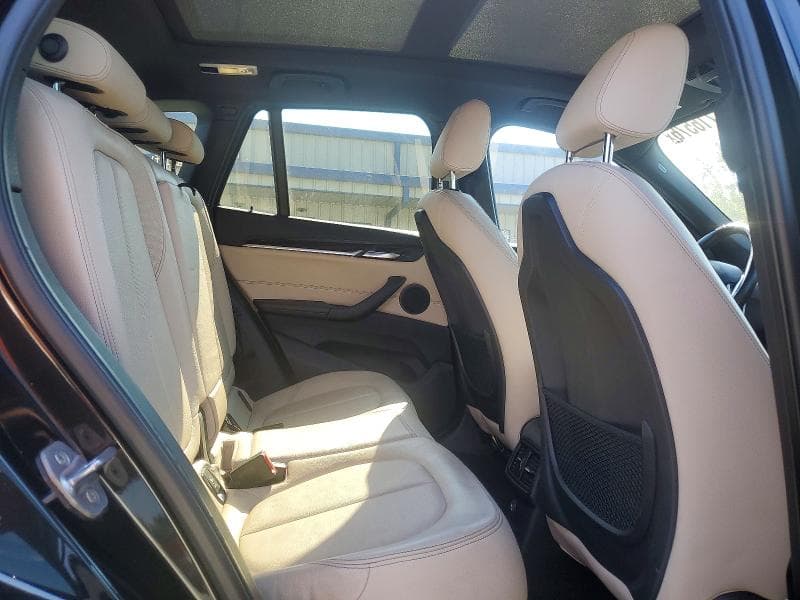 2017 BMW X1 XDRIVE28I 11