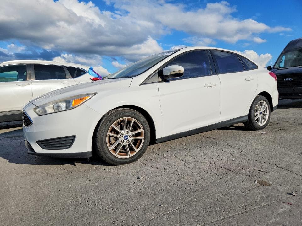2017 FORD FOCUS SE - 1
