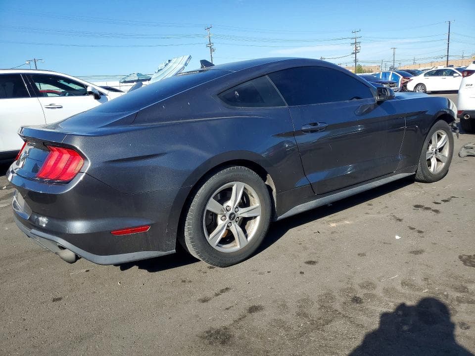 2020 FORD MUSTANG 3
