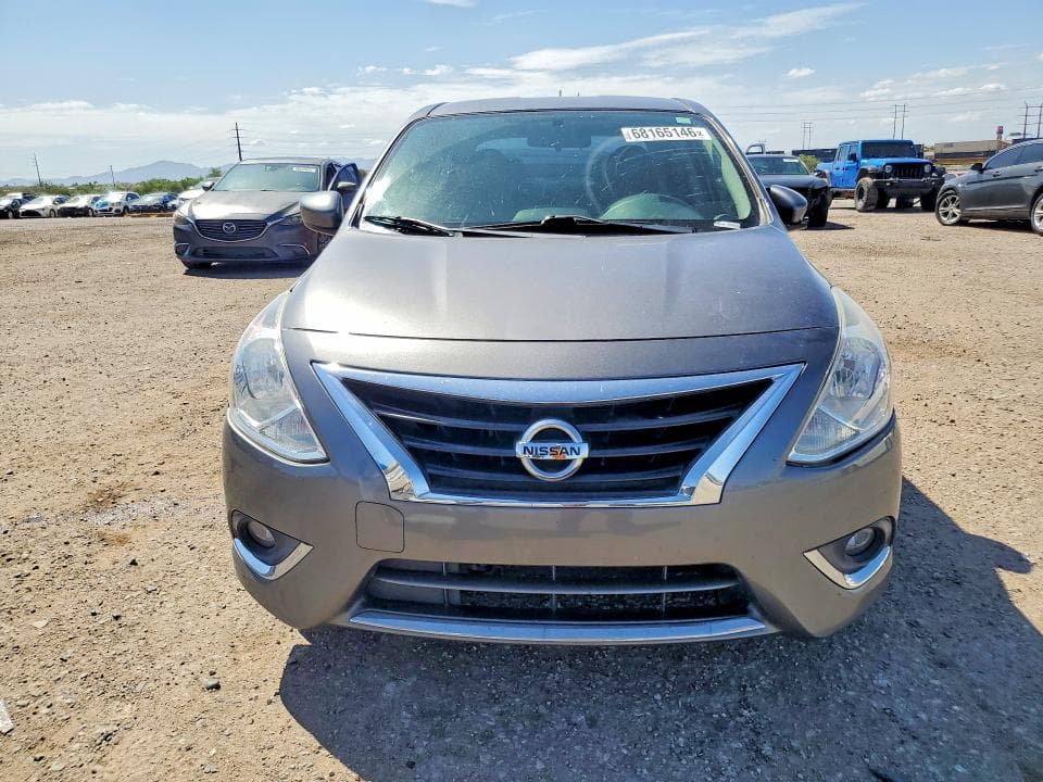 2017 NISSAN VERSA 1.6 S 5