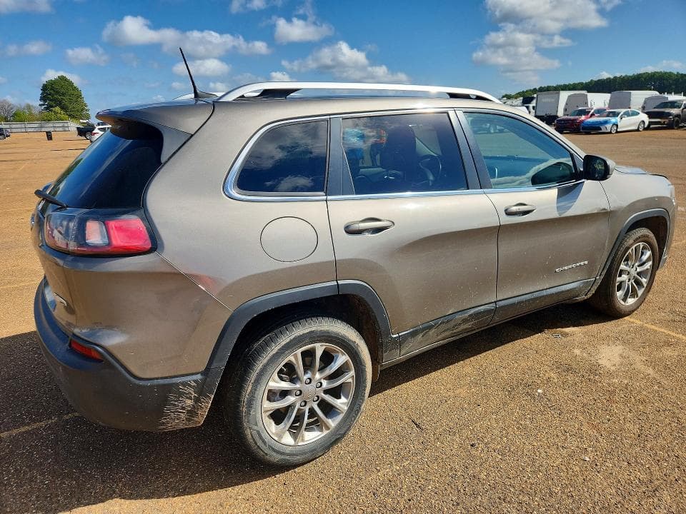 2019 JEEP CHEROKEE LATITUDE PLUS 3