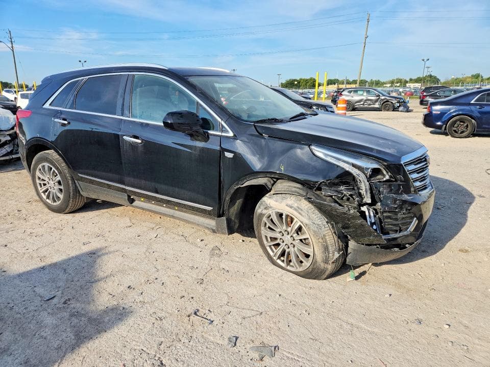 2017 CADILLAC XT5 LUXURY 4