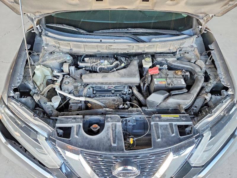 2017 NISSAN ROGUE S 11