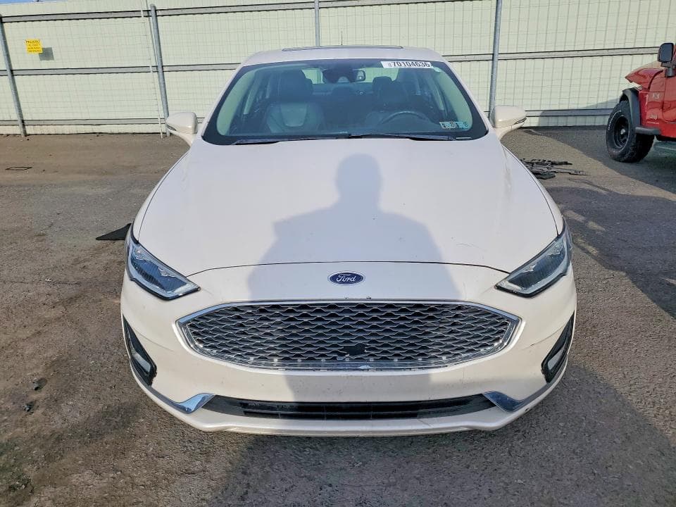 2019 FORD FUSION TITANIUM 5