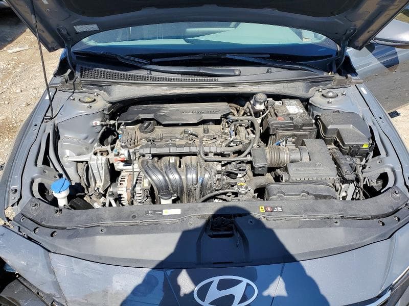 2024 HYUNDAI ELANTRA SEL 11