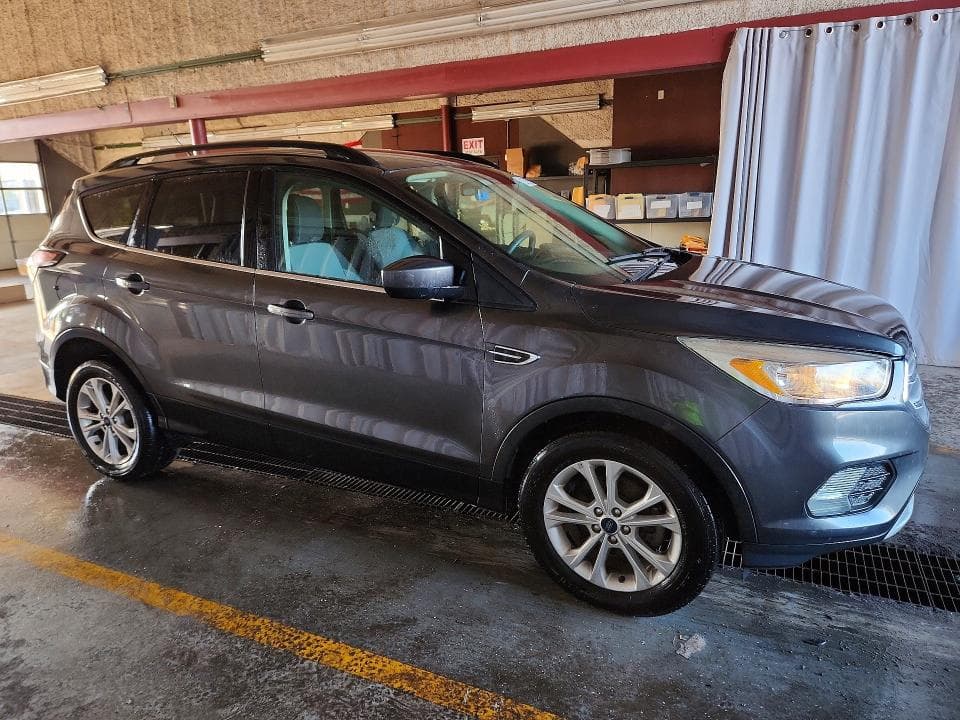 2018 FORD ESCAPE SE 4