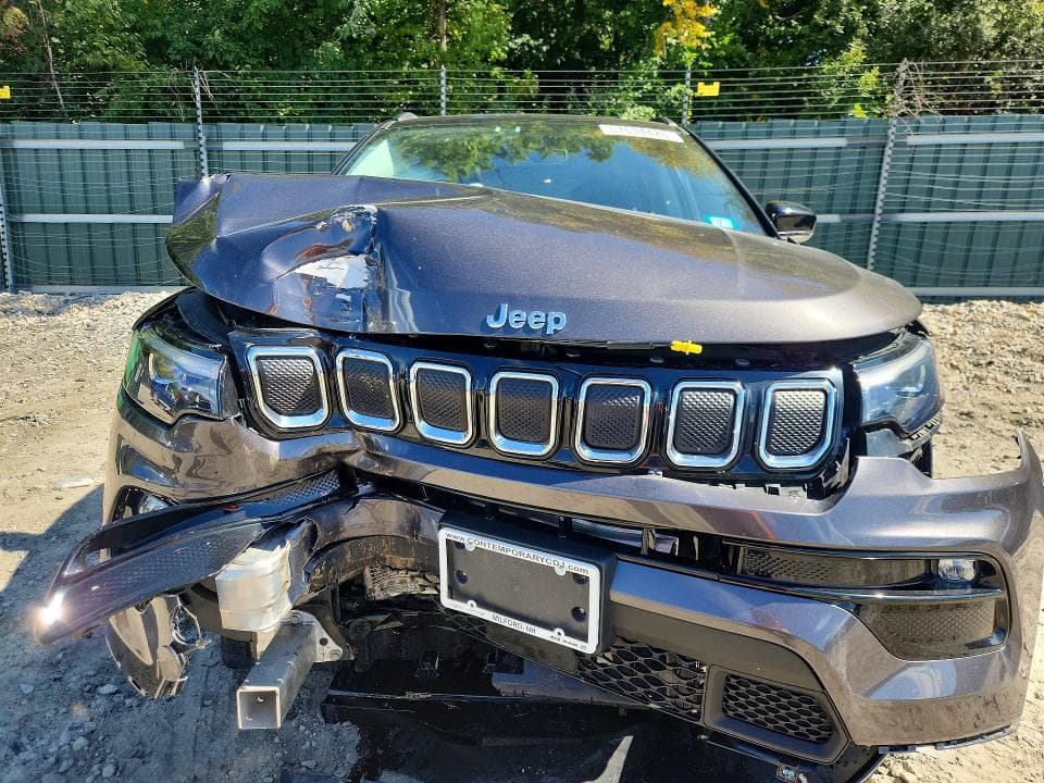 2022 JEEP COMPASS LIMITED 5