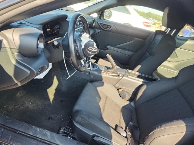 2022 TOYOTA GR86 BASE 7