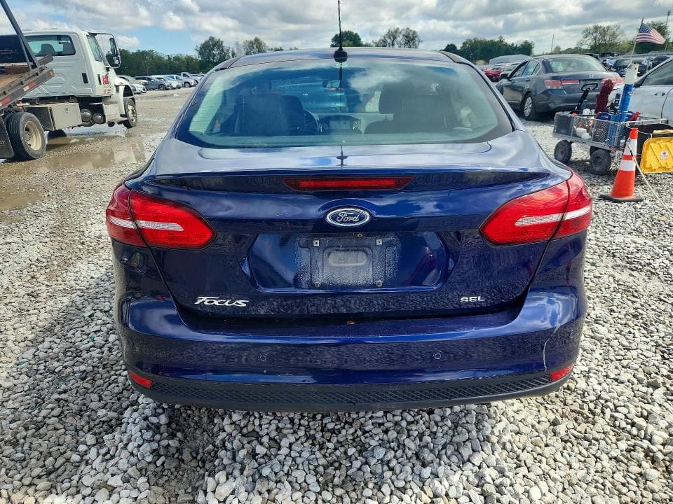 2017 FORD FOCUS SEL 6