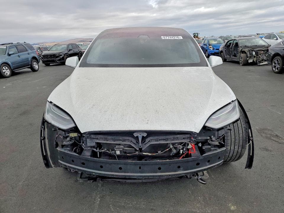 2018 TESLA MODEL X 5