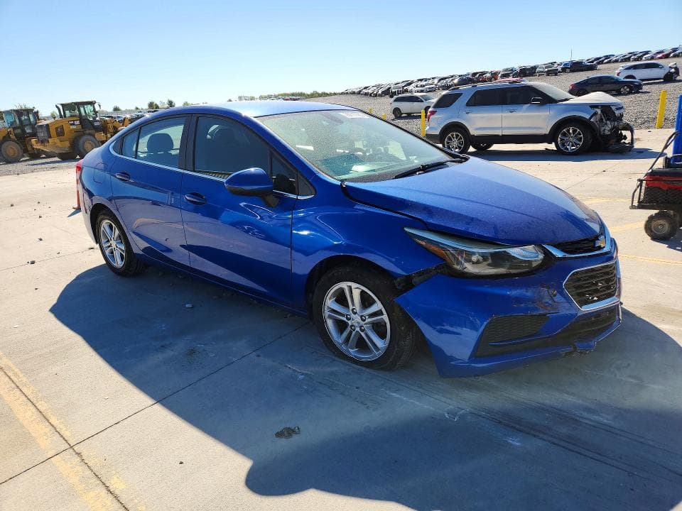 2017 CHEVROLET CRUZE LT 4