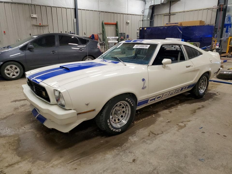 1976 FORD MUSTANG - 1