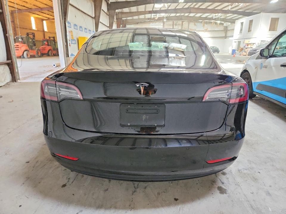 2022 TESLA MODEL 3 6