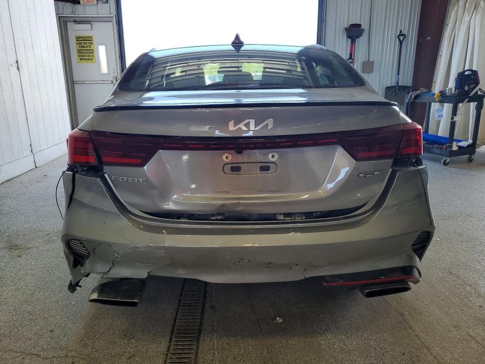 2023 KIA FORTE GT 6