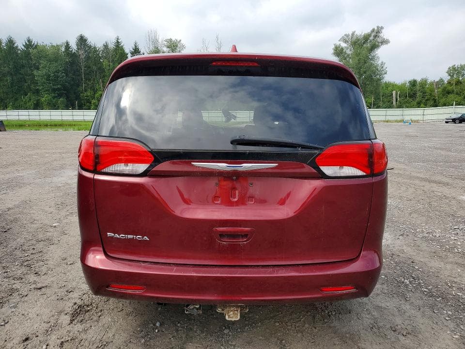 2017 CHRYSLER PACIFICA LX 6