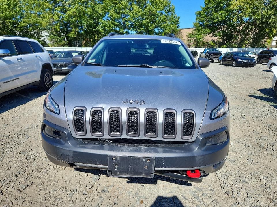 2018 JEEP CHEROKEE TRAILHAWK 5