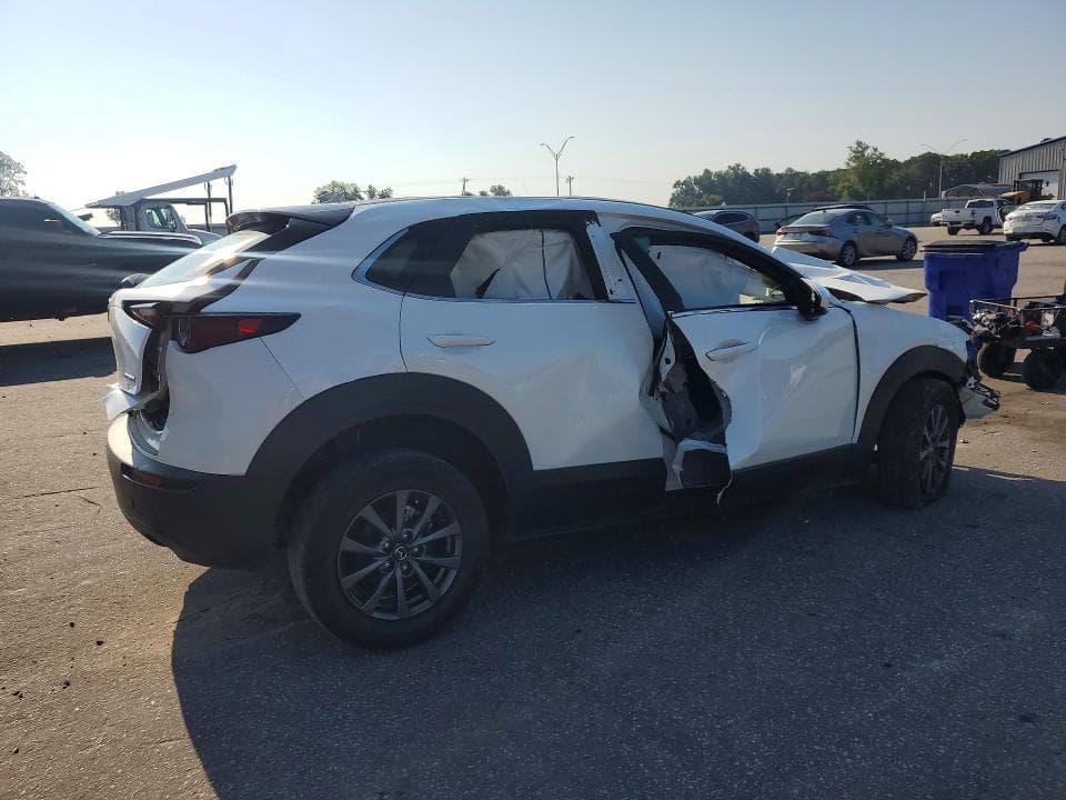 2023 MAZDA CX-30 3